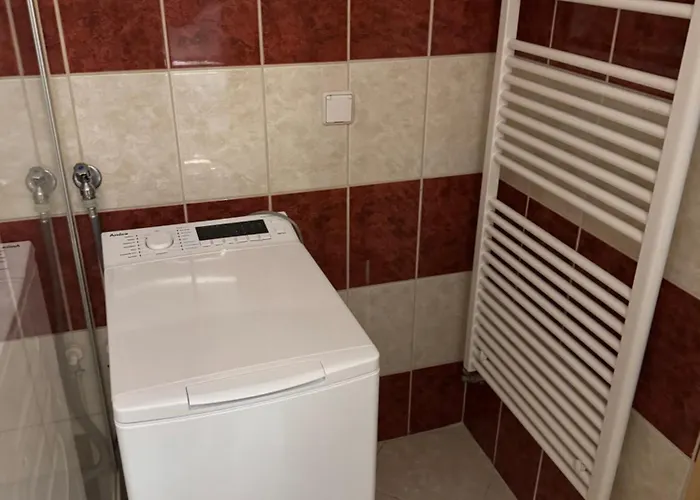 Apartment Romantik-residenz Urlaub Mit Pool Und Garten In Bis 7 Pers *