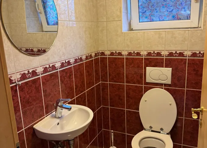 Wellness -residenz Ehrhardt Urlaub Mit Pool Und Garten In Apartment Halberstadt